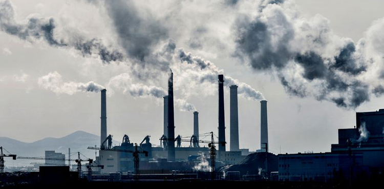 Coal goes down, electricity production, IEA