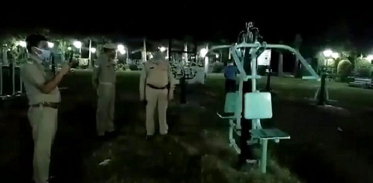 Outdoor gym equipment