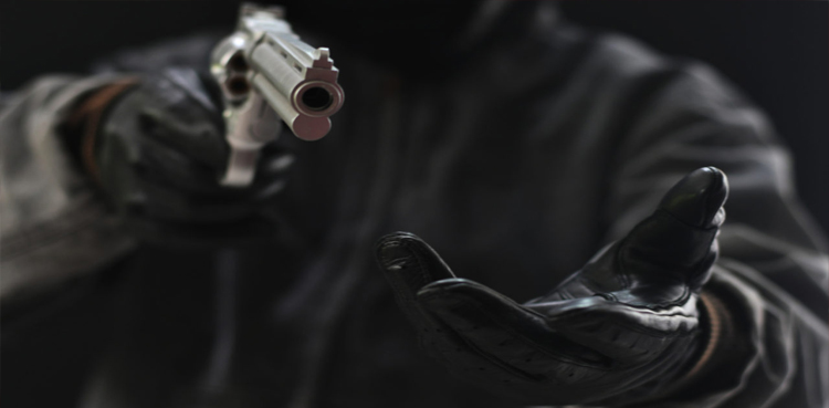 Gold robbers gang busted, Karachi, SSP South