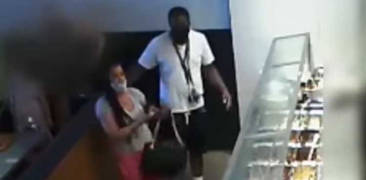 food order, gunpoint, woman, restaurant