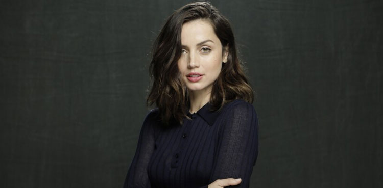 Ana de Armas, Chris Evans, Ghosted, co star