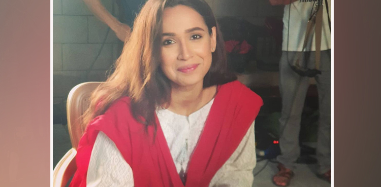 Faryal Mehmood, Dances, Sajan Das Na, Atif Aslam