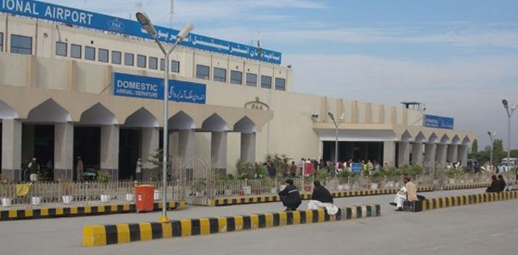 British National, Peshawar Airport, heroin recovered