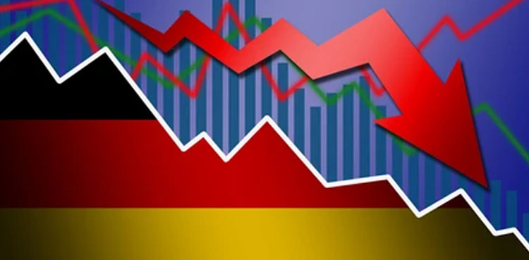 German factory orders plunge, recession fears mount