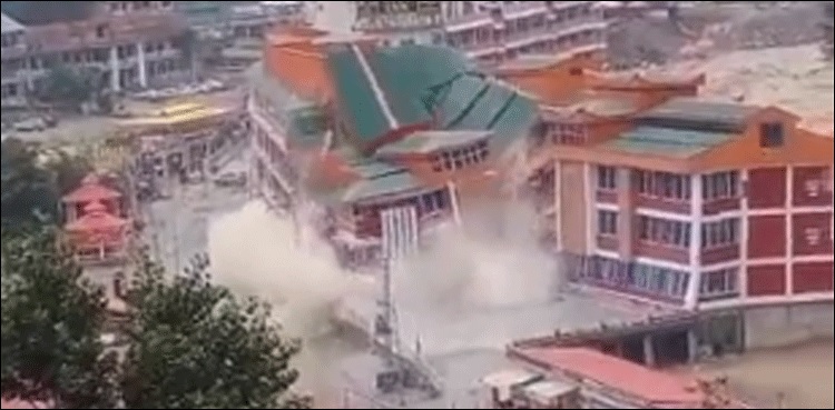 floods in Pakistan rainfall