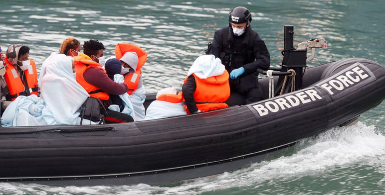 Several migrants' die, Channel crossing, French authorities