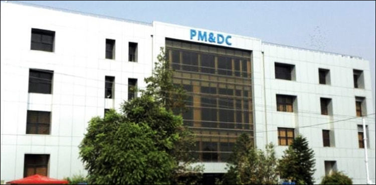 PMDC fee ban medical colleges