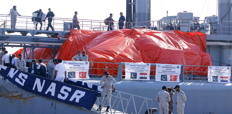 Pakistani Navy ships, humanitarian aid, Turkiye