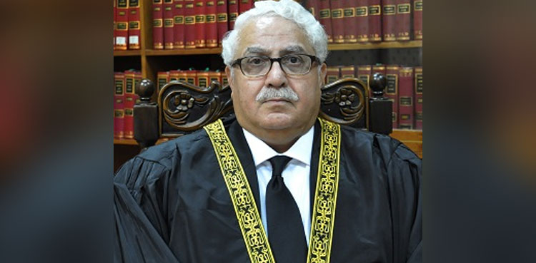 SC judge Mazahar Naqvi's sons serve legal notice on lawyer