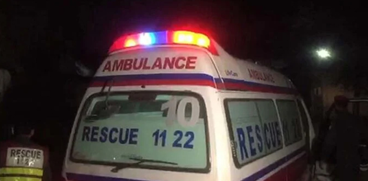 Policeman killed 12 injured, Dera Ismail Khan, gas company convoy attack,