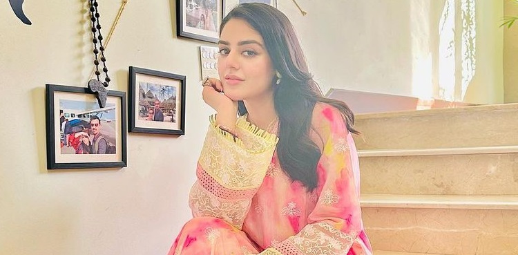 Shazeal Shoukat, actor, latest picture, intrigues fans