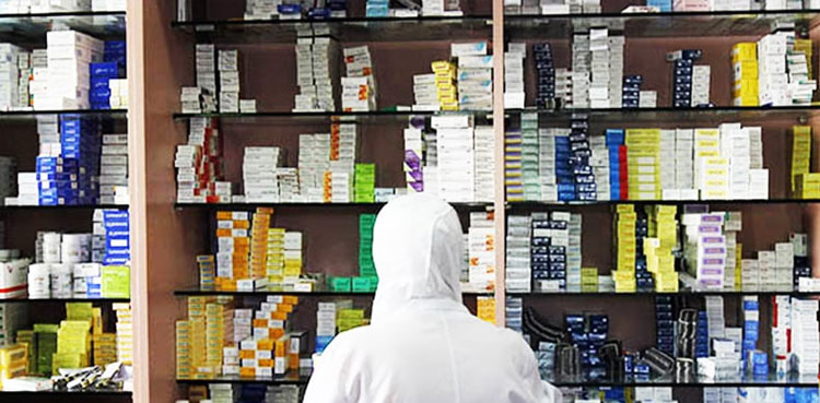 FIA exposes, illegal sale, expired medicines, Karachi