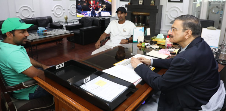 sarfaraz ahmed, sarfaraz, shahnawaz dahani, dahani, pakistan, pakistan cricket, karachi whites, pakistan cricket board, pcb, pcb chairman, zaka ashraf, quaid-e-azam trophy, quaid-e-azam trophy 2023, faisalabad,