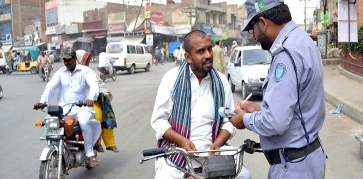 Motorcyclists without helmets, fine, Motorcyclists helmets, traffic police, Punjab