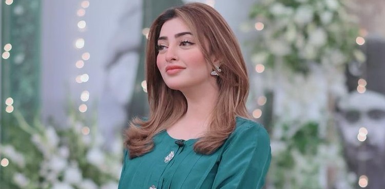 nawal saeed, pakistani cricketeres, slid into Insta DM