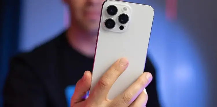 Apple charged with abuse of power in Germany