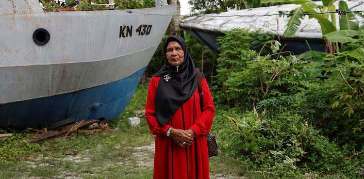 Saudah: Tsunami survivor holds on to hope for missing son
