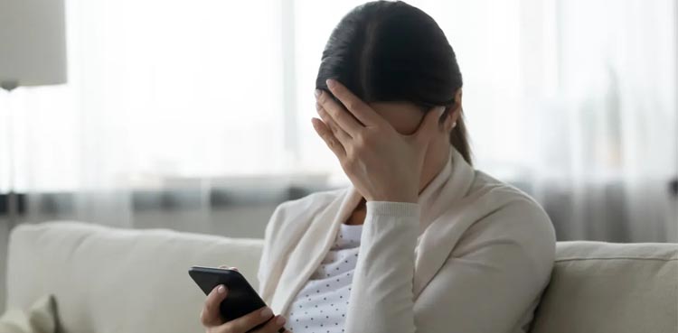 Instagram, Woman loses 600,000,