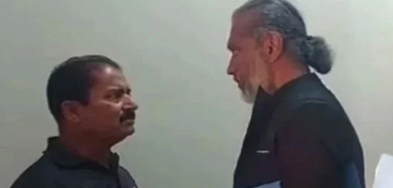 Mustafa Amir, Armaghan, father, dha residents