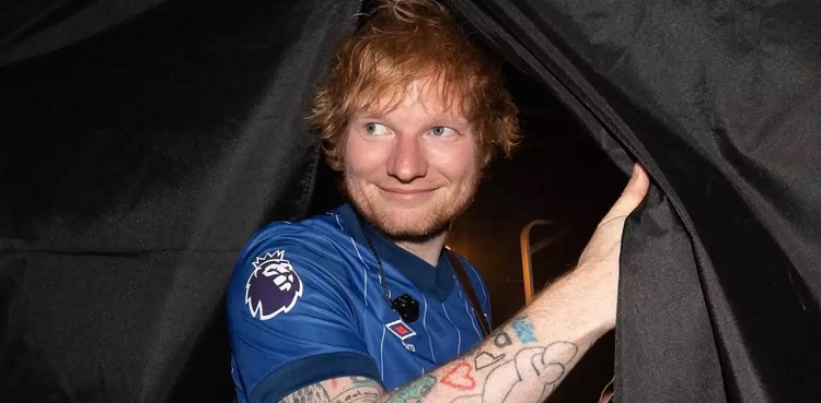 Ed Sheeran sings Chuttamalle in Bengaluru; fans in awe - Viral video