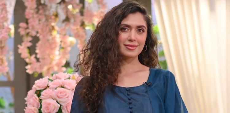 Hira Umer reveals she has 'archived' her old photos on social media