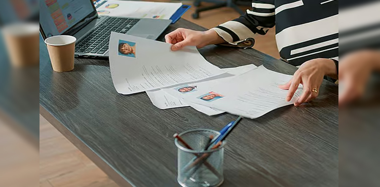 Kuwait work permits, academic qualification verification, fraudulent certificates, work permits